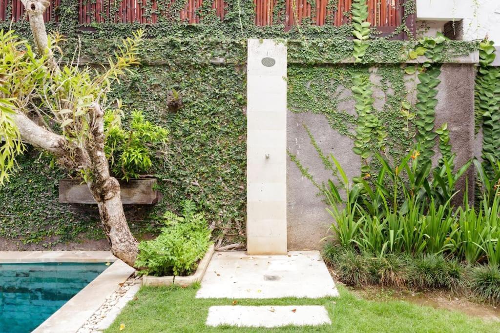 Villa Annecy Seminyak  Ngoại thất bức ảnh